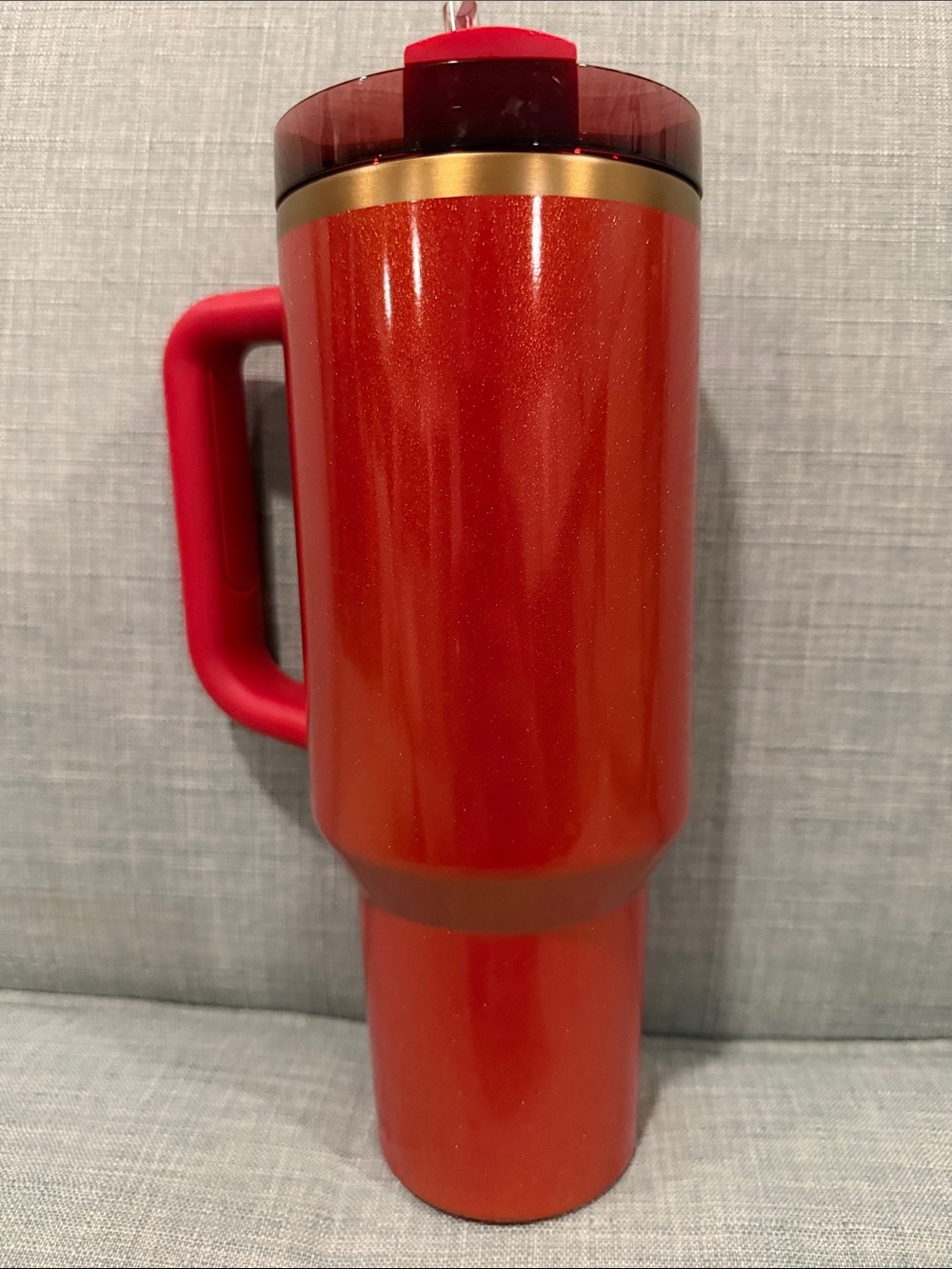 Stanley Limited Edition Scarlet Tinsel 40 oz. Quencher Cup - Picture 4 of 6
